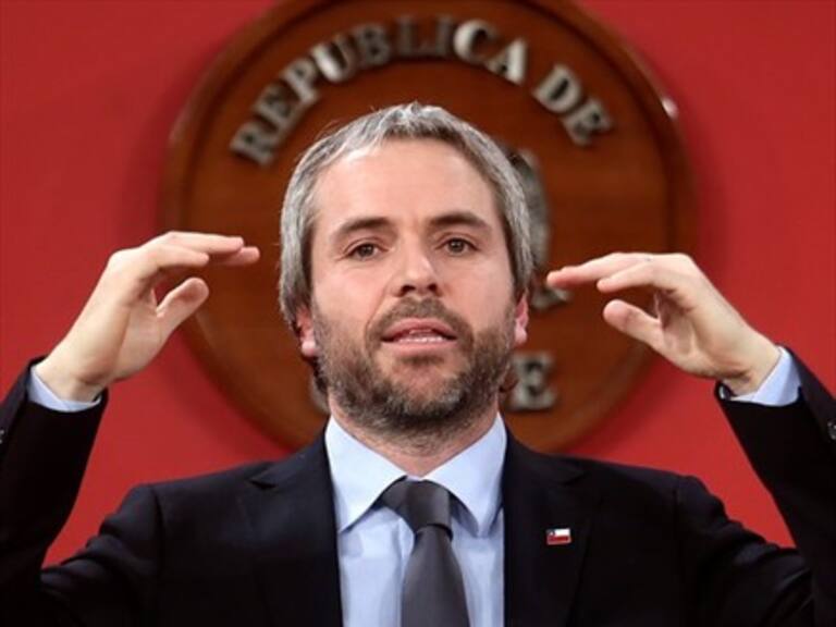 Blumel: El matrimonio igualitario no está comprometida en nuestro programa