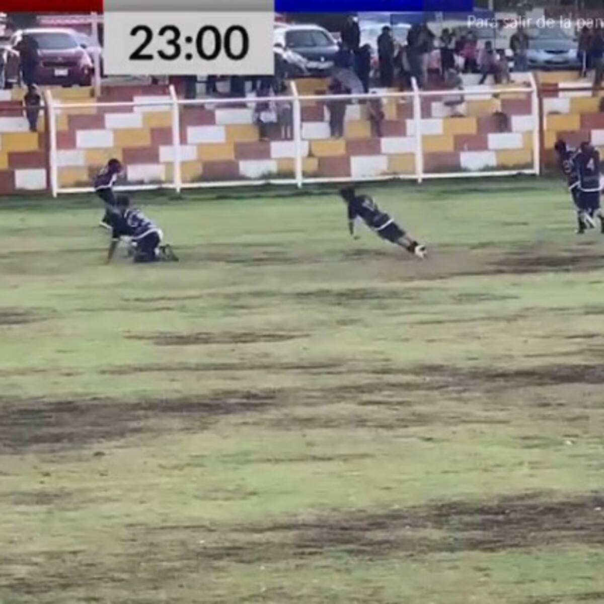 Impactantes imágenes: un rayo cayó en pleno partido y provocó la muerte de un jugador en Perú