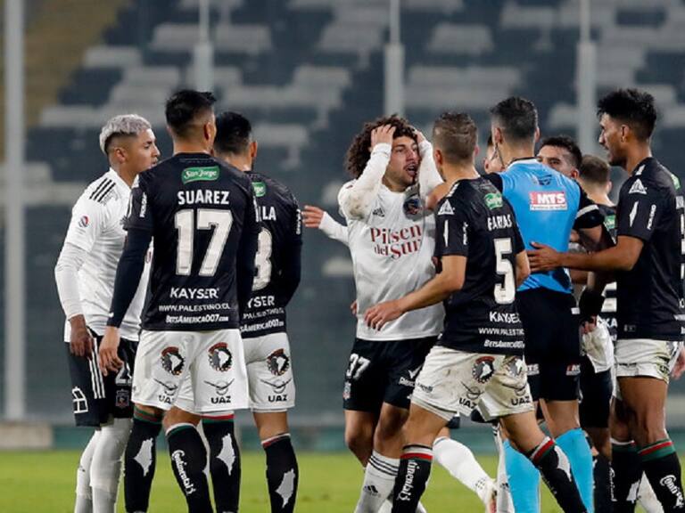 En un polémico partido, Palestino lo dio vuelta y terminó venciendo a Colo Colo en el Estadio Monumental