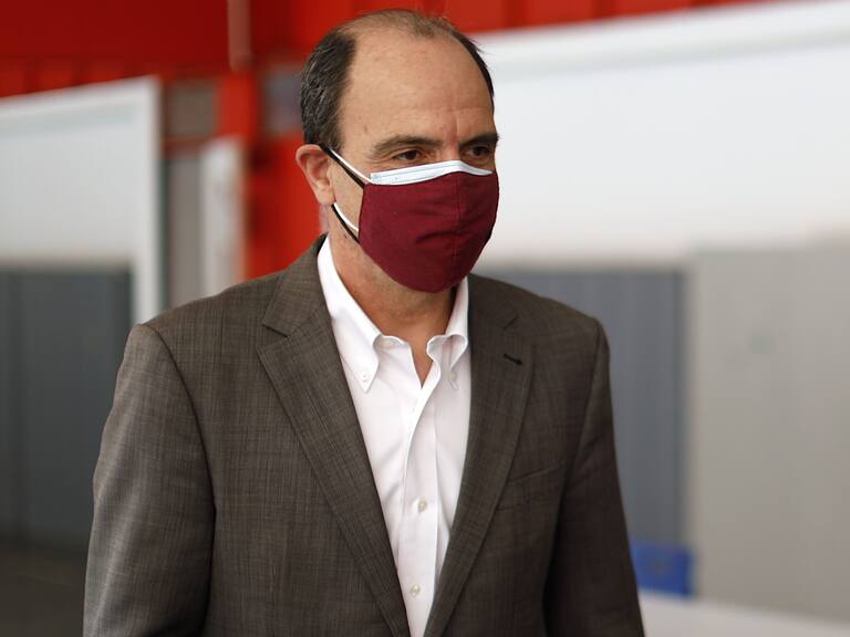 Ministro Monckeberg no se cerró a que Gobierno Digital sea autónomo