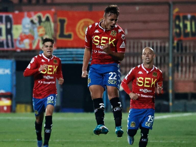 Bastián Yáñez aparece en la carpeta de la U para sumarlo al plantel 2023