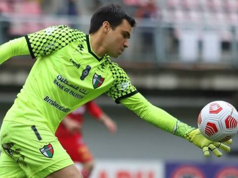 Christopher Toselli tiene todo avanzado para jugar en el fútbol de Argentina