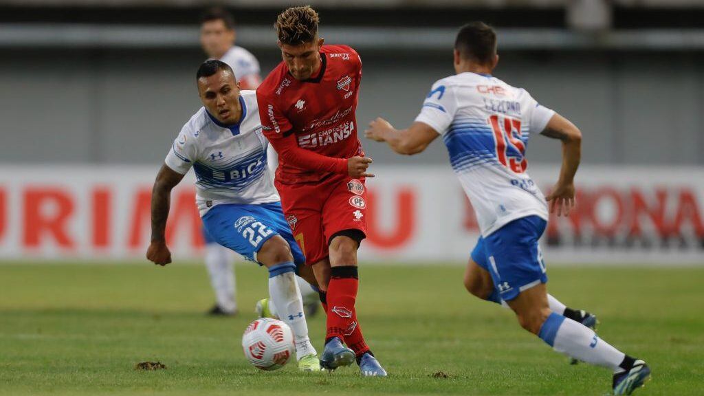 28 de Marzo del 2021/CHILLANMathias Pinto ,durante el partido valido por la Primera fecha del Campeonato Nacional AFP PlanVital 2021, entre ublense vs Universidad Catolica, disputado en el Estadio Nelson Oyarzun Arenas.
FOTO:JAVIER VERGARA/AGENCIA UNO