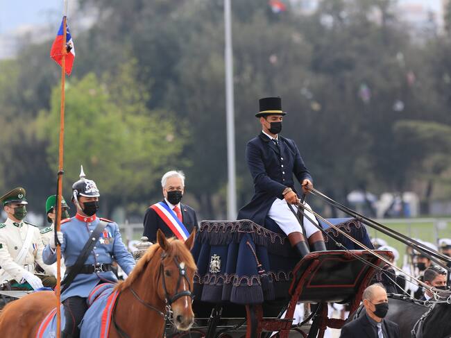 El Presidente Sebastián Piñera y el ministro de Defensa, Baldo Prokurica. Foto: Agencia Uno