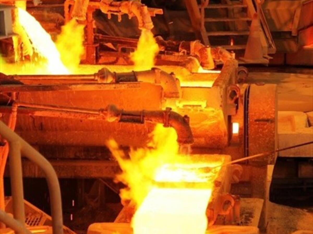 Cobre alcanzó nuevo récord y superó la barrera de los US $3