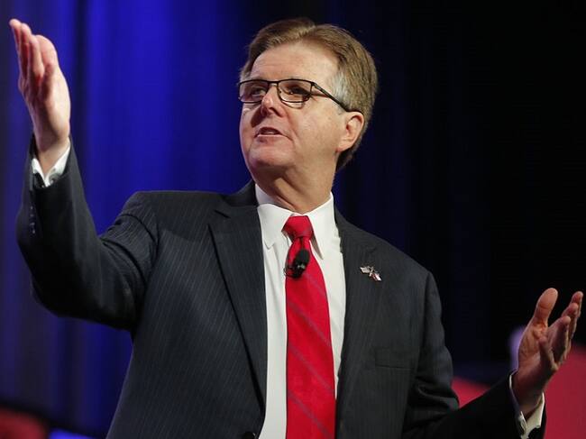 El vice gobernador texano Dan Patrick