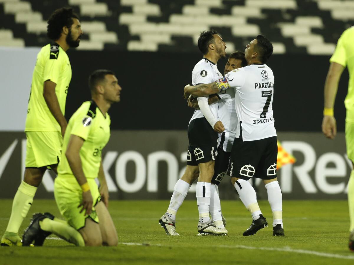 Paredes en el ataque: Así formaría Colo-Colo para el decisivo duelo ante Peñarol por Copa Libertadores