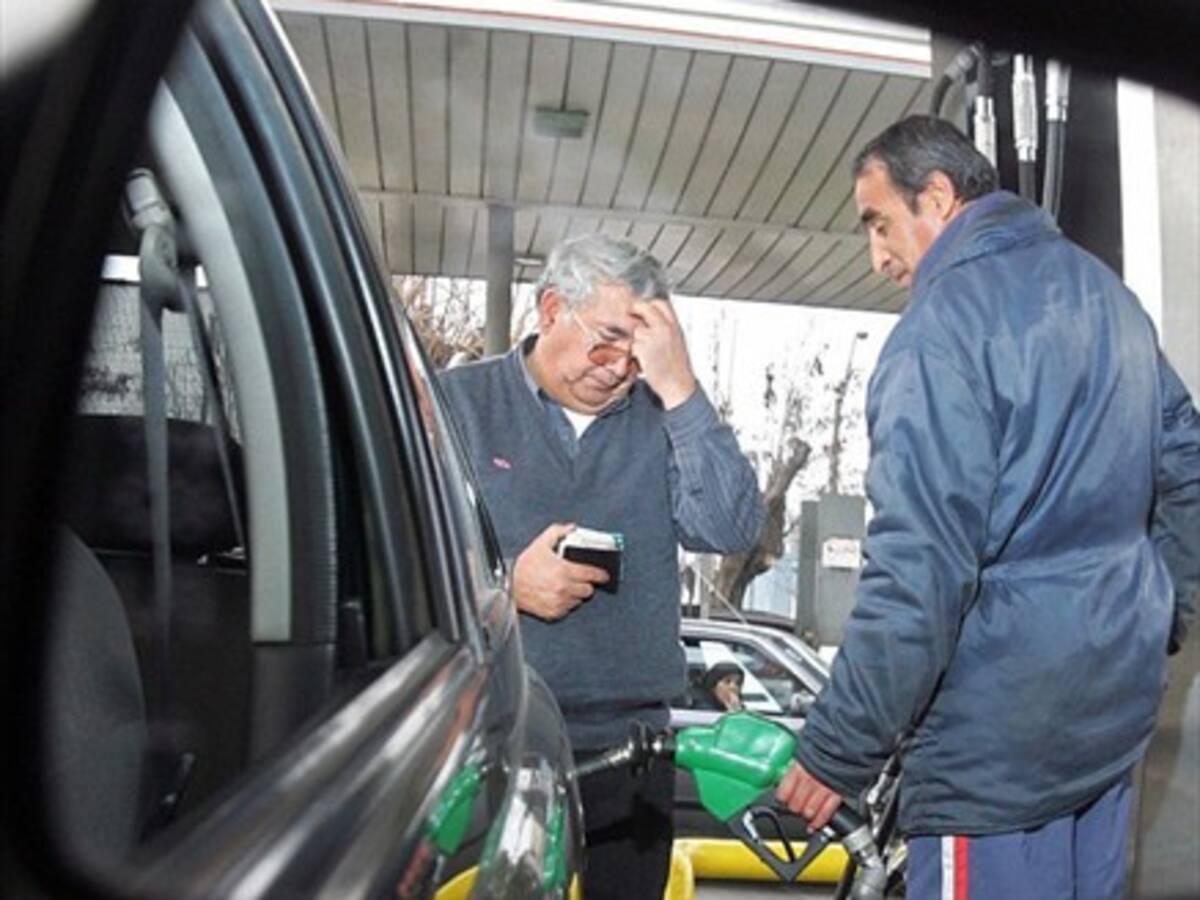 Bencinas, petróleo y parafina subirán sus precios a partir de este jueves