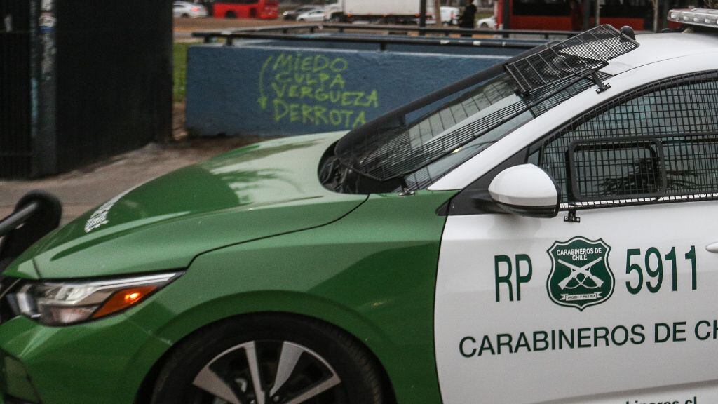 Carabineros, 1024x576 jpg ok