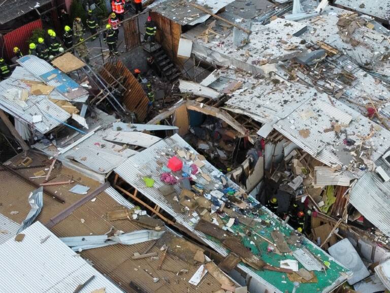 Lo Barnechea explosión por gas e incendio.