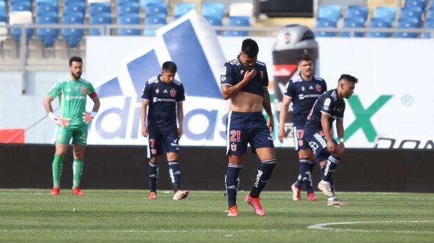 Universidad de Chile desperdició la ventaja inicial ante Curicó Unido y quedó a 5 puntos de la liguilla de promoción