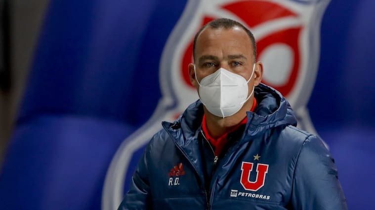 3 de Mayo del 2021/RANCAGUAEl Director Tecnico de Universidad de Chile Rafael Dudamel(c) ,durante el partido valido por la sexta fecha del Campeonato Nacional AFP PlanVital 2021, entre Universidad de Chile vs Santiago Wanderers, disputado en el Estadio El Teniente.
FOTO:FRANCISCO LONGA/AGENCIAUNO