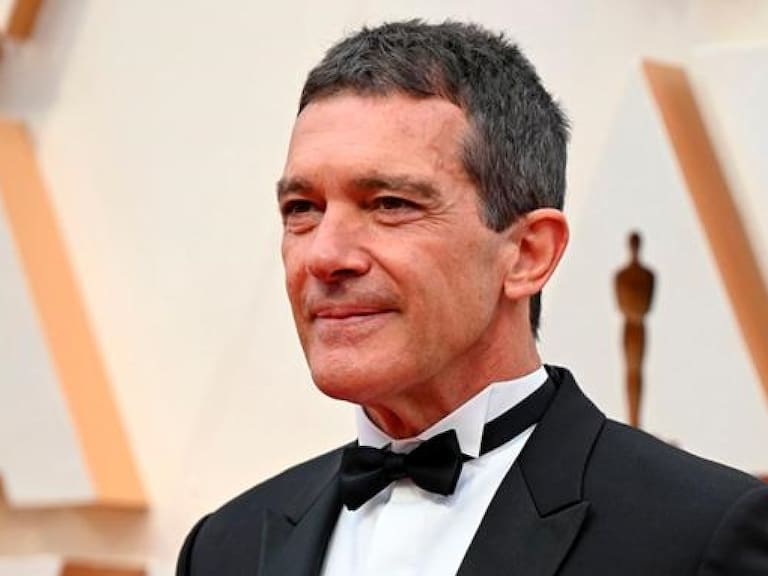 Antonio Banderas comunicó que dio positivo por Covid-19 el mismo día de su cumpleaños