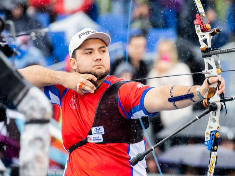 Ricardo Soto apunta a dar pelea por equipos en el tiro con arco de Santiago 2023: «Tengo muchas expectativas, somos arqueros que disparamos bien»