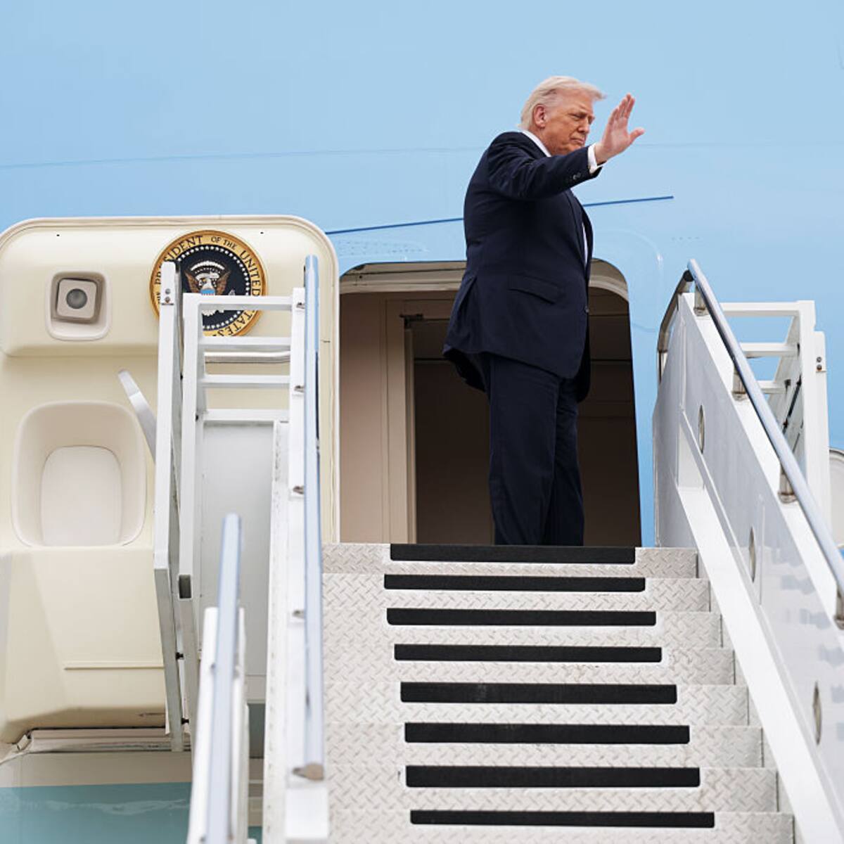“Tuvieron que destruirlos”: revelan estrictos protocolos de seguridad en gira de Trump a China por temor a espionaje