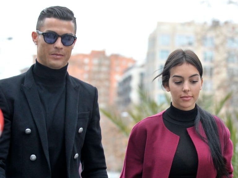 MADRID, SPAIN - JANUARY 22: Cristiano Ronaldo and Georgina Rodriguez arrive at the Audiencia Provincial on January 22, 2019 in Madrid, Spain. Cristiano has been called to declare for tax fraud case. (Photo by Europa Press Entertainment/Europa Press via Getty Images)