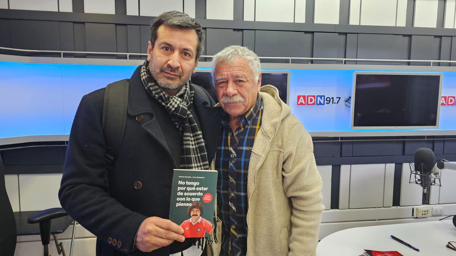Carlos Caszely y Juan Oyanedel en País ADN.