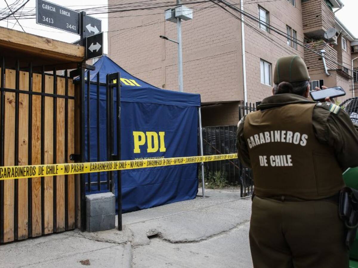 PDI investiga posible legítima defensa en asesinato de hombre que habría intentado robar balones de gas de casa en Maipú