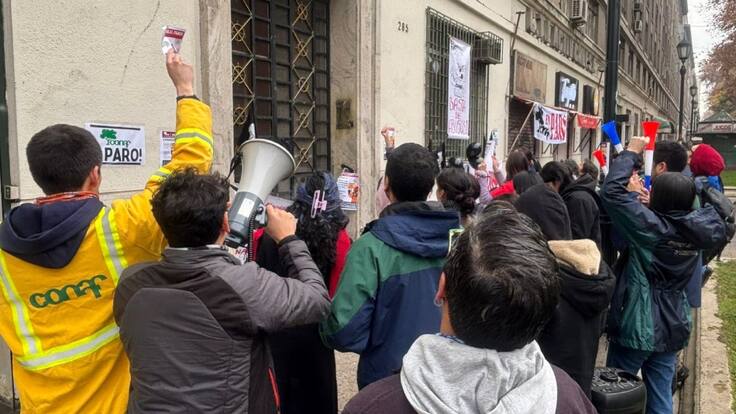 Trabajadores de Conaf inician paro indefinido: acusan irregularidades de la actual gestión