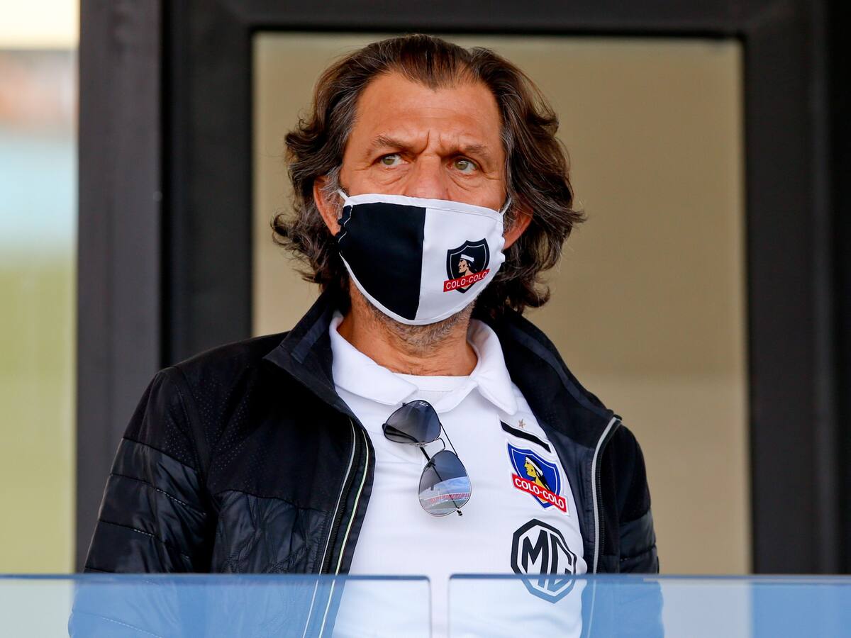 Aníbal Mosa tras ser increpado e insultado por hinchas en el Colo Colo-River Plate: «Es incómodo, pero qué se le va a hacer»