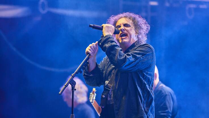 Robert Smith pone fecha de término para The Cure: “Si llego hasta allí, ese será el final”