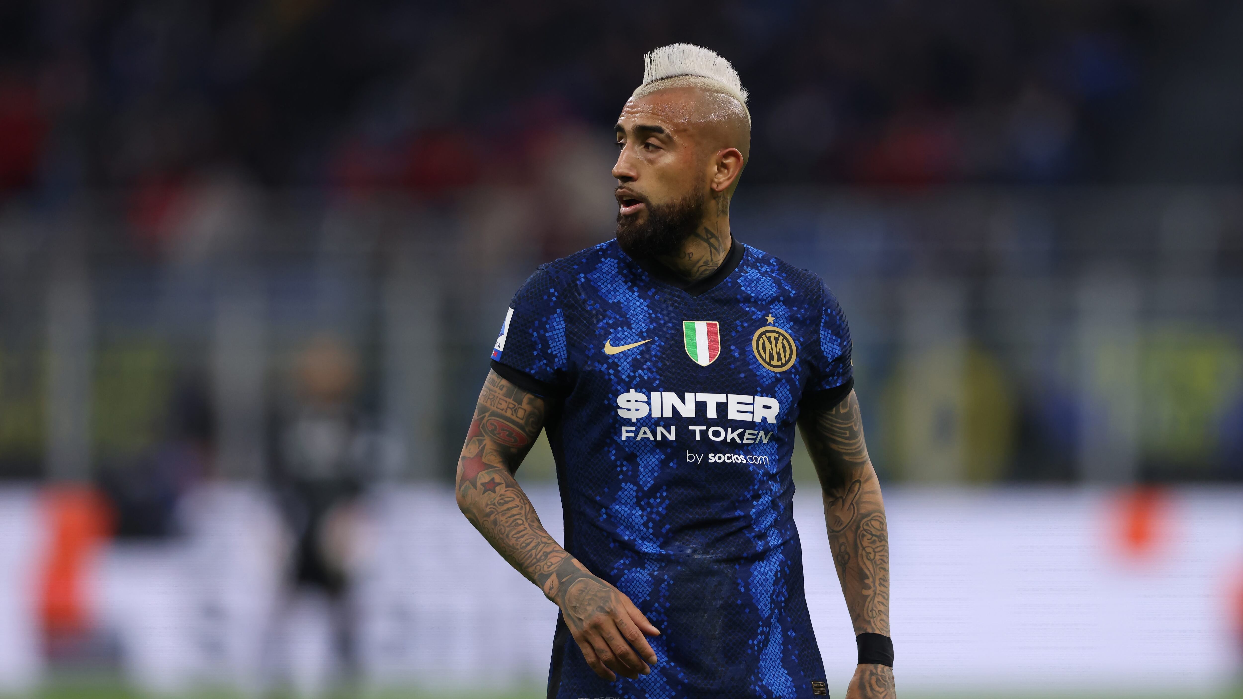 En Brasil aseguran que Arturo Vidal pide el mismo salario de Gabigol