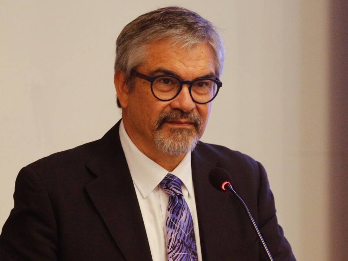 Reforma tributaria: ministro Marcel asegura estar en «una discusión abierta» frente a factor royalty minero