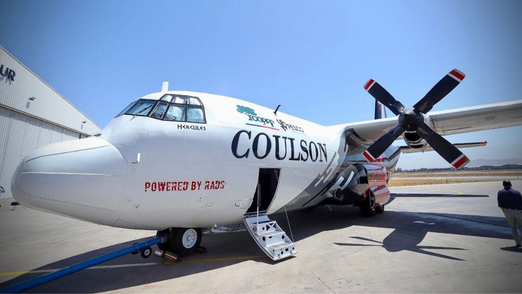 avión Hércules C-130 para combatir incendios