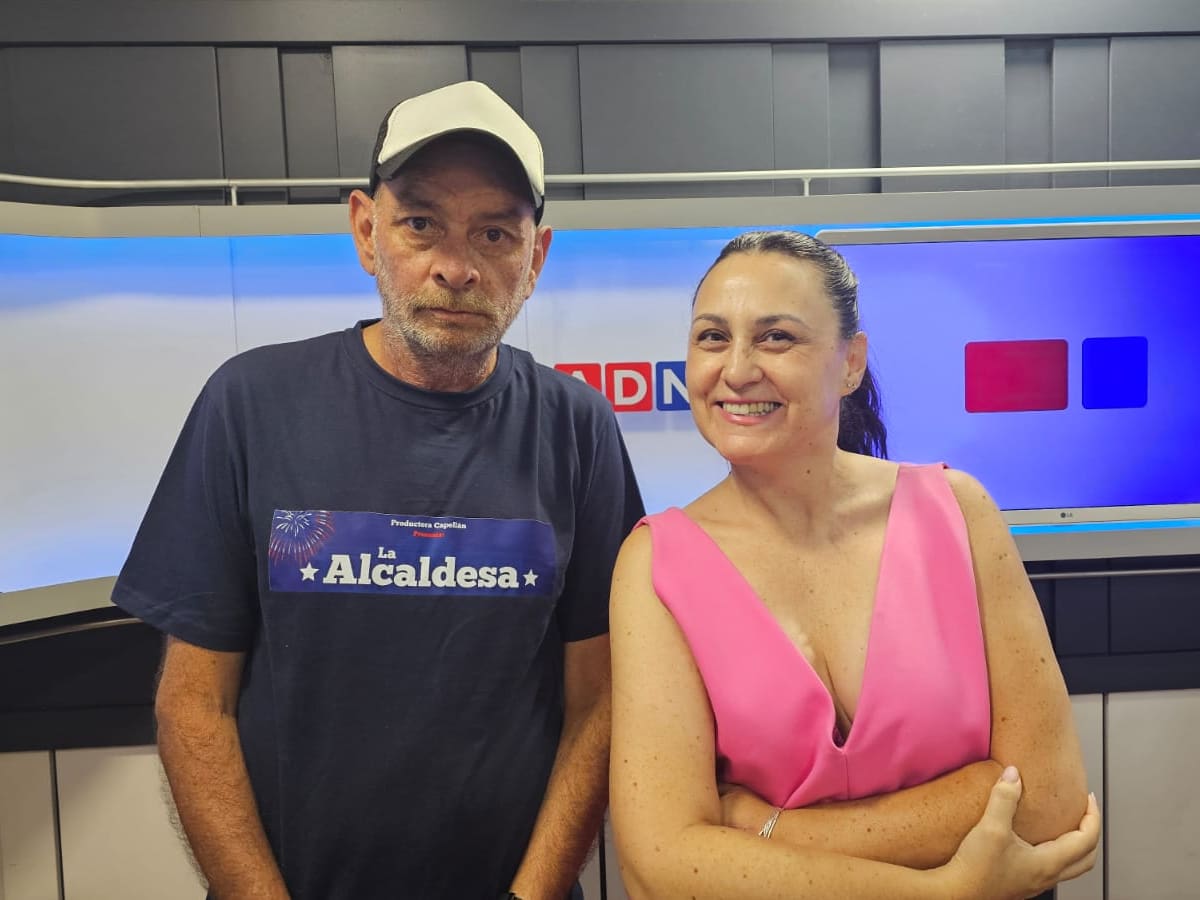 “La Alcaldesa”: Ramón Llao y Carola Paulsen detallan obra sobre los excesos y contradicciones del poder en Chile