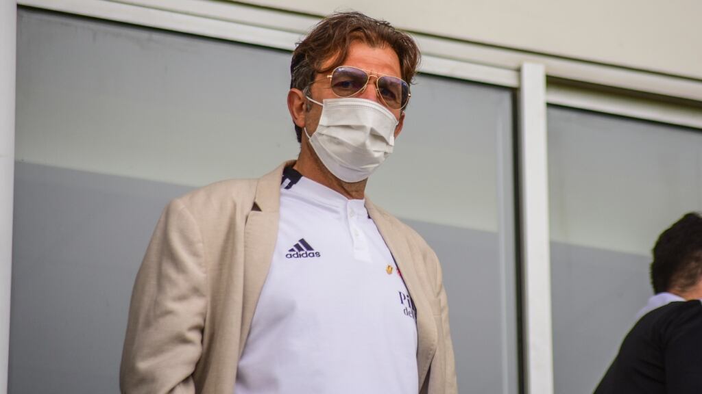 Aníbal Mosa reconoce quiebre en el directorio de Blanco y Negro: "La posición de Stöhwing por no invertir es muy preocupante"