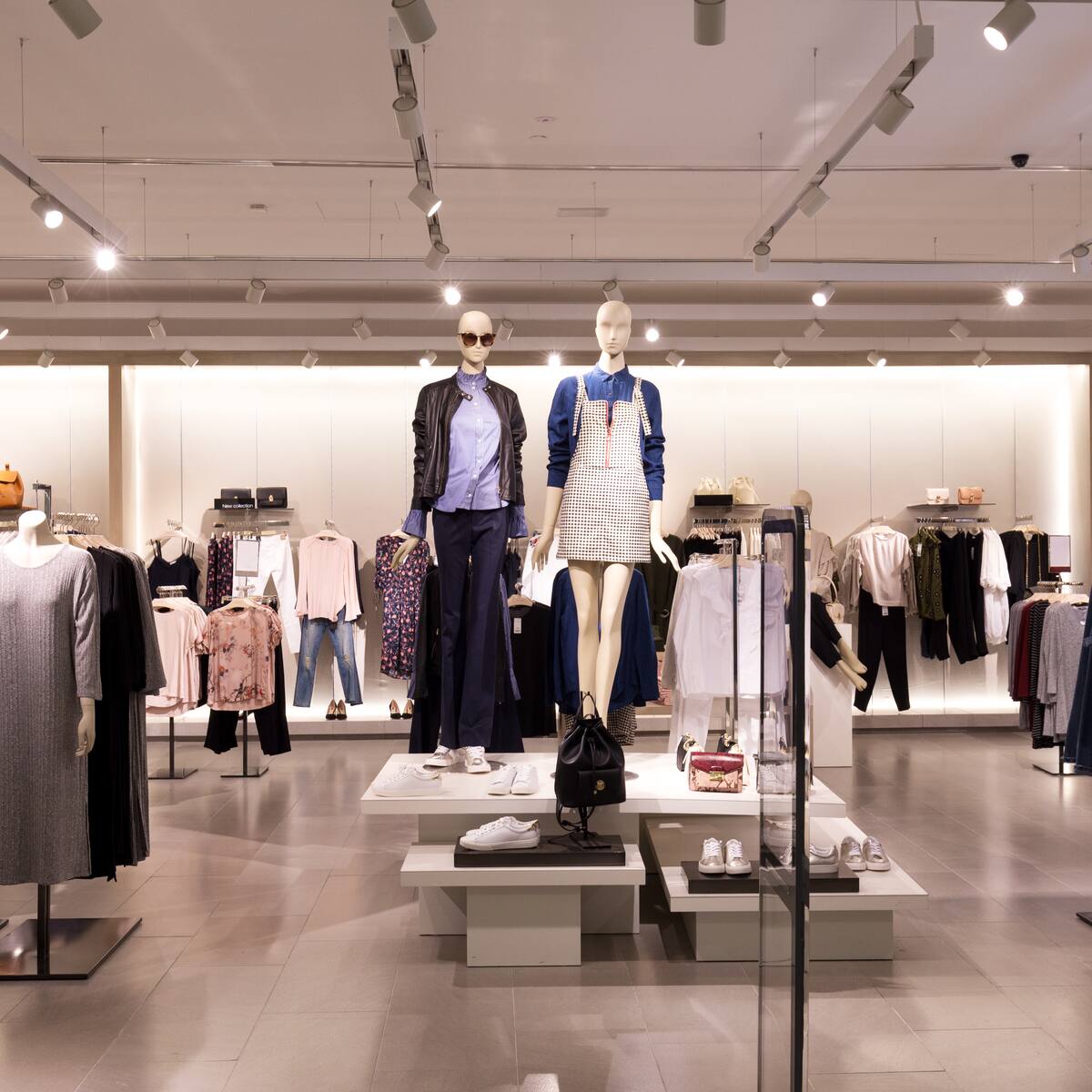 Gigante del retail abre tienda de 2.800 m² en Chile: más de 100 empleos tras ocupar un antiguo espacio de Corona
