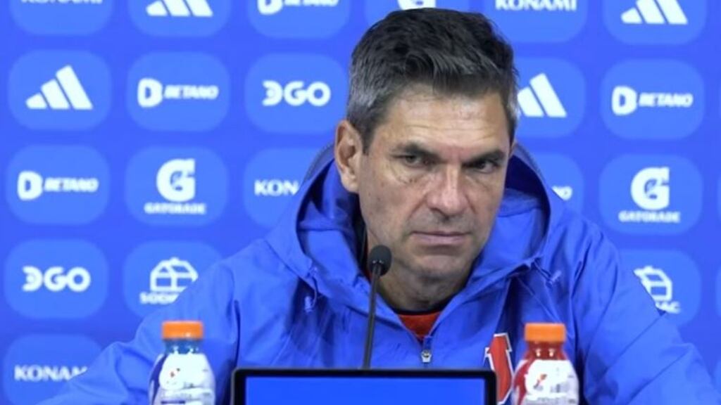 Mauricio Pellegrino no proyecta su futuro dirigiendo a la U: "He aprendido a centrarme en el día a día"