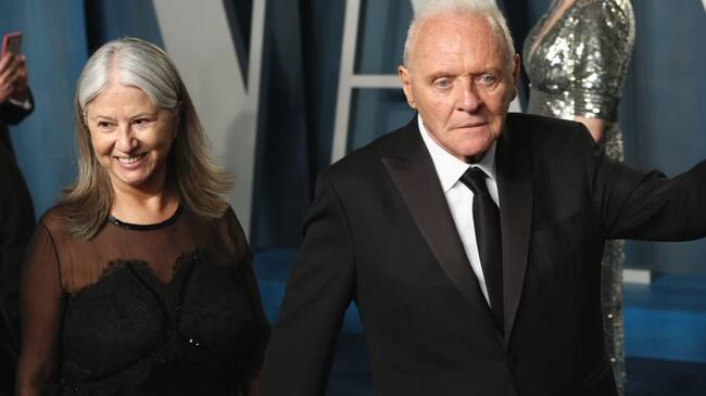 Anthony Hopkins y Stella Arroyave en los Premios Oscar | Getty Images