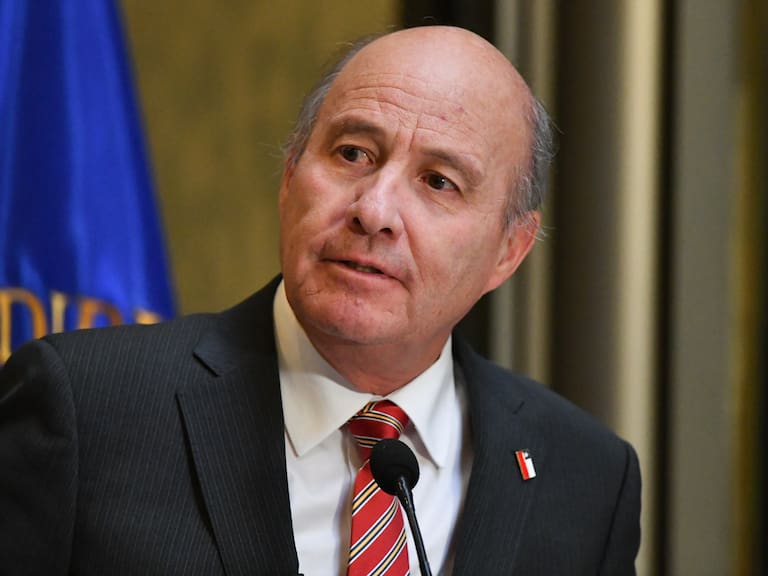 De Prevención del Suicidio a Calles Sin Violencia: el detalle de los más de 40 programas que Hacienda propone recortar en Educación, Salud y Seguridad