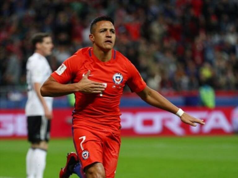 Diario inglés hizo una comparación entre Alexis Sánchez y Cristiano Ronaldo