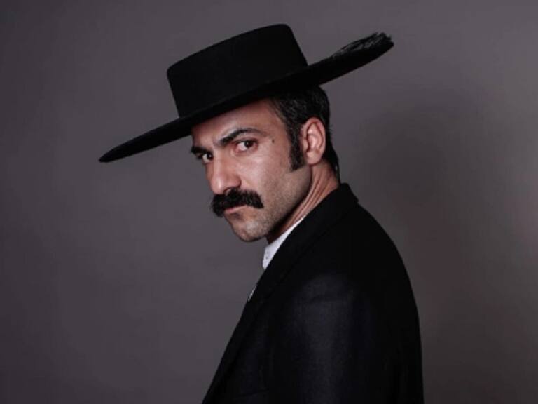 “No están los tiempos para improvisar una violación”: El Señor de la Querencia revela a su llamativo “coach de intimidad”