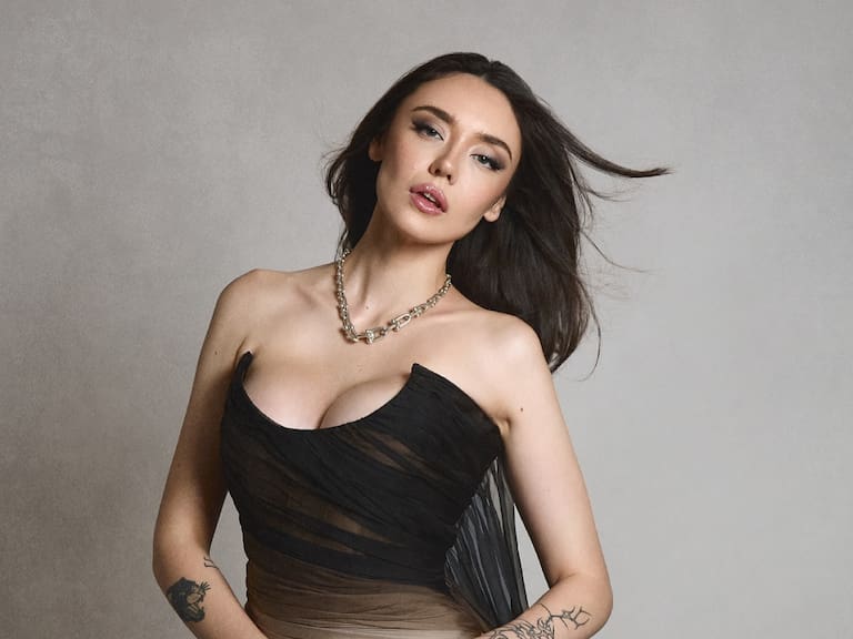 Famosa actriz de cine para adultos chilena celebró dos grandes premios de la industria