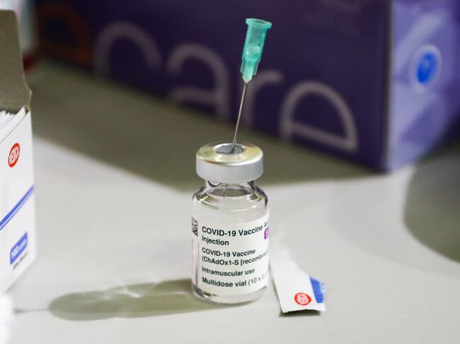 Una dosis de la vacuna de AstraZeneca contra el Covid-19 en Cracovia