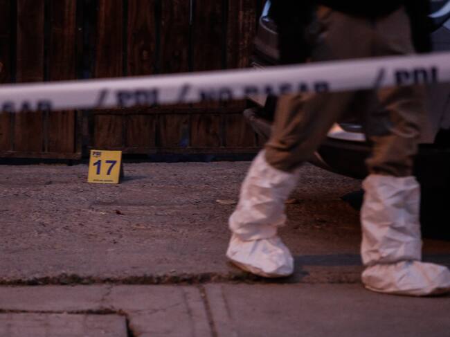 Encuentran cuerpo sin identificar en subterráneo de edificio abandonado en Valparaíso