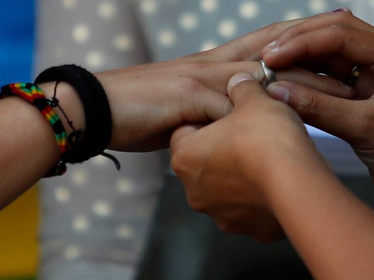 Más de 80 parejas reservaron hora para casarse en San Valentín