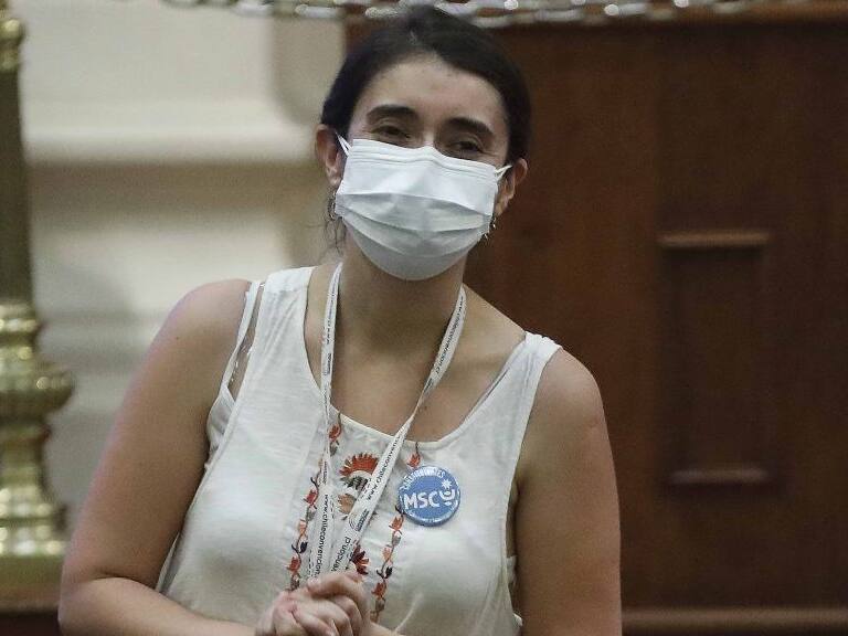 05 de Enero de 2022/SANTIAGOMaria Luisa Quinteros, durante el segundo da de seccin del pleno y cuenta pblica, que se realiza en el ex Congreso de Santiago.
FOTO :CRISTOBAL ESCOBAR /AGENCIAUNO