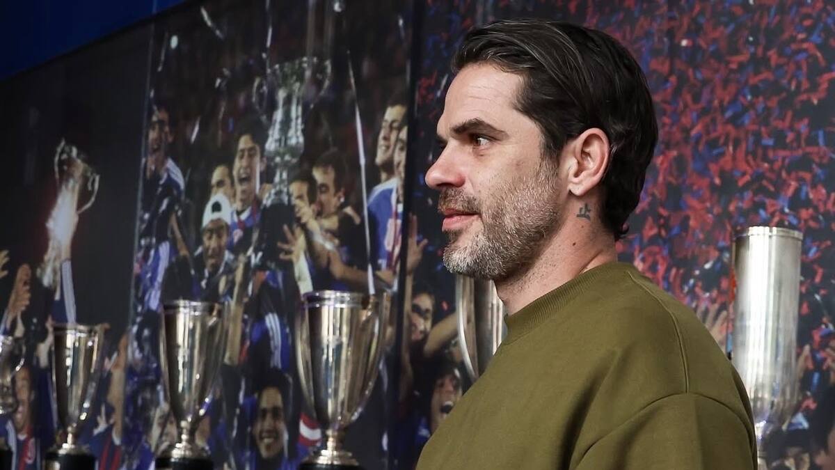 ‘Pintita’ en Ñuñoa: Fernando Gago llegó hasta el Estadio Nacional para ver sus nuevos dirigidos