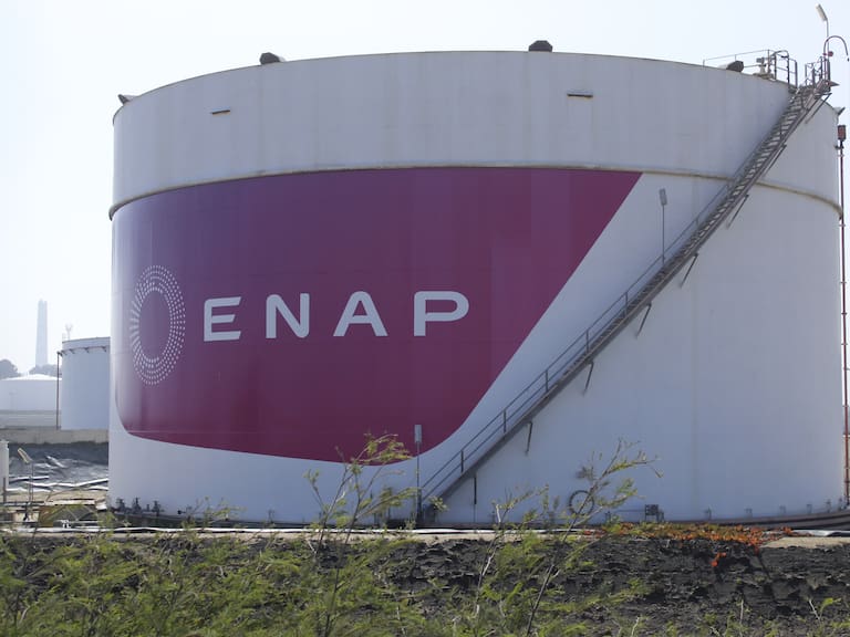 Presidenta del directorio de ENAP renunció en medio de cuestionamientos por presuntas irregularidades