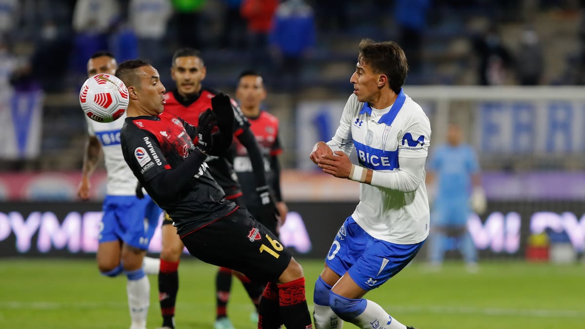 “Hoy me toca dar un paso al costado... Aún tenía tanto para dar, pero el fútbol se ensució”