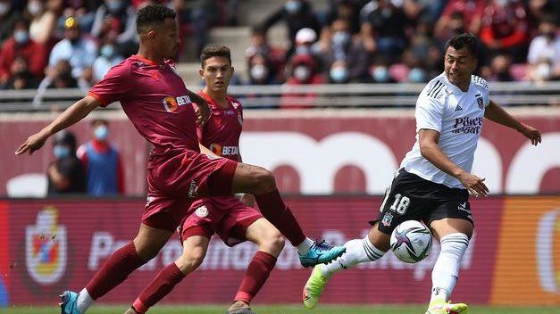 La buena onda entre Iván Morales y Guillermo Maripán de cara al clásico entre Colo Colo y la UC