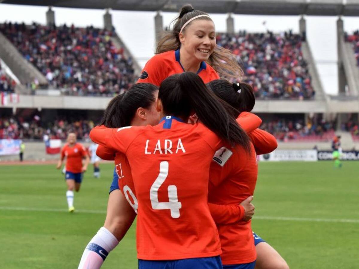 «Gracias por siempre apoyarme»: El emotivo saludo de las jugadoras de La Roja en el Día del Padre
