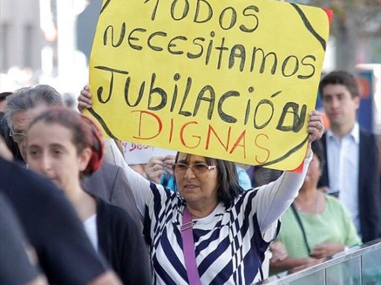 Cámara aprueba aumento de 50% de la Pensión Básica Solidaria y el Aporte Previsional Solidario