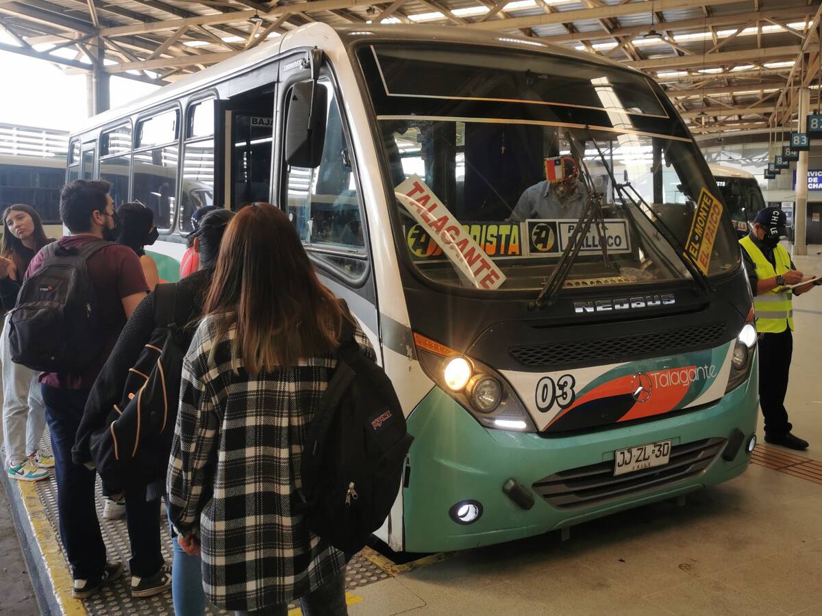 Delincuentes asaltan bus interurbano: el conductor resultó herido con arma de fuego