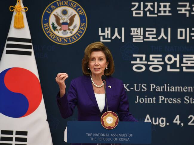 Titular de Cámara de EEUU, Nancy Pelosi, sigue gira por Asia en Corea del Sur