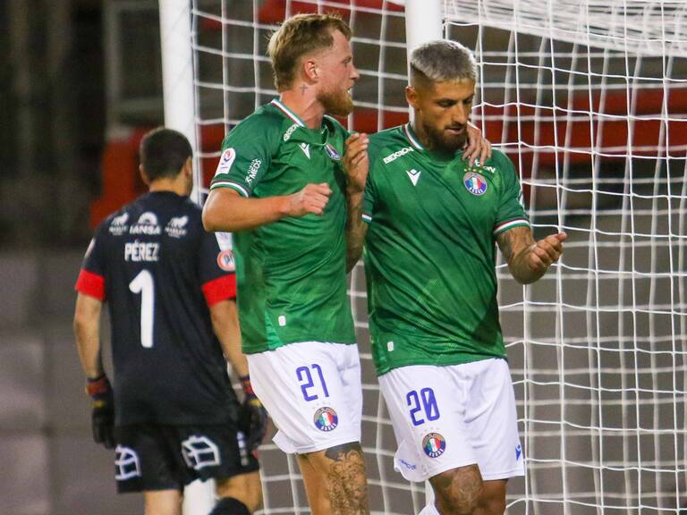 Audax Italiano derrota a Ñublense en el último minuto con Ignacio Jeraldino como héroe
